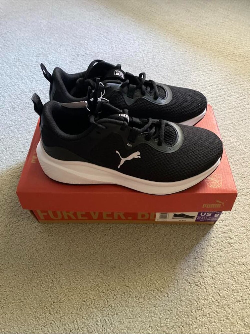 NWT Ladies’ Puma Skyrocket Lace Up Sneaker, Black White, Size 8